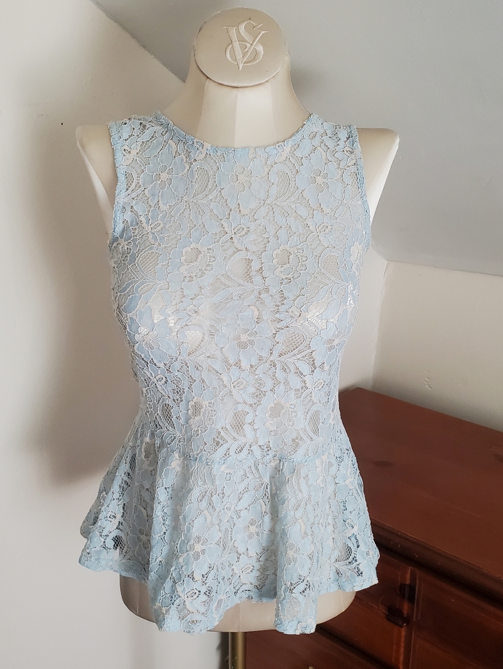 Light Blue Lace Peplum Top Size Small